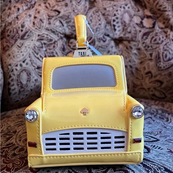 SOLD NWT Kate Spade New York Taxi Cab Hand Bag. Reg $469. - Picture 4 of 5